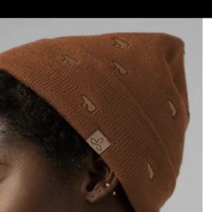 Prana Wild Now Beanie - Cedar Bear